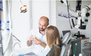 Revolutionizing Dental Practices: AI’s Impact on Overcoming Top 3 Challenges in 2024